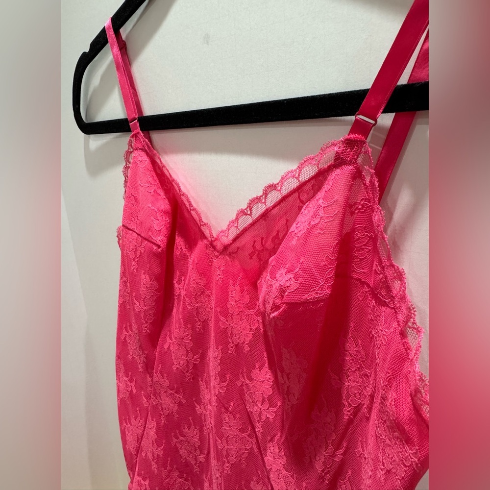 Vintage vanity fair hot pink Pink Lace Slip Dress size 32 small - Picture 3 of 9